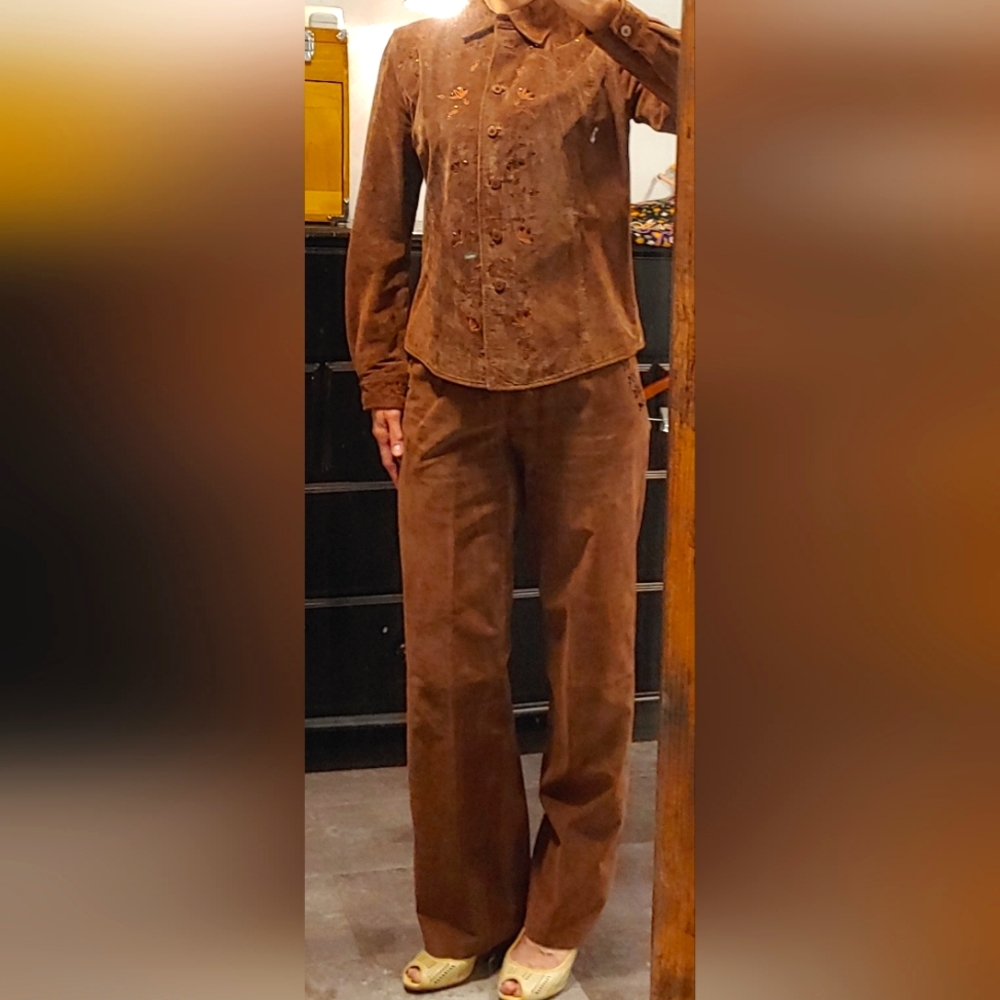 August Silk Logic,Genuine Suede leather embroidered suit set